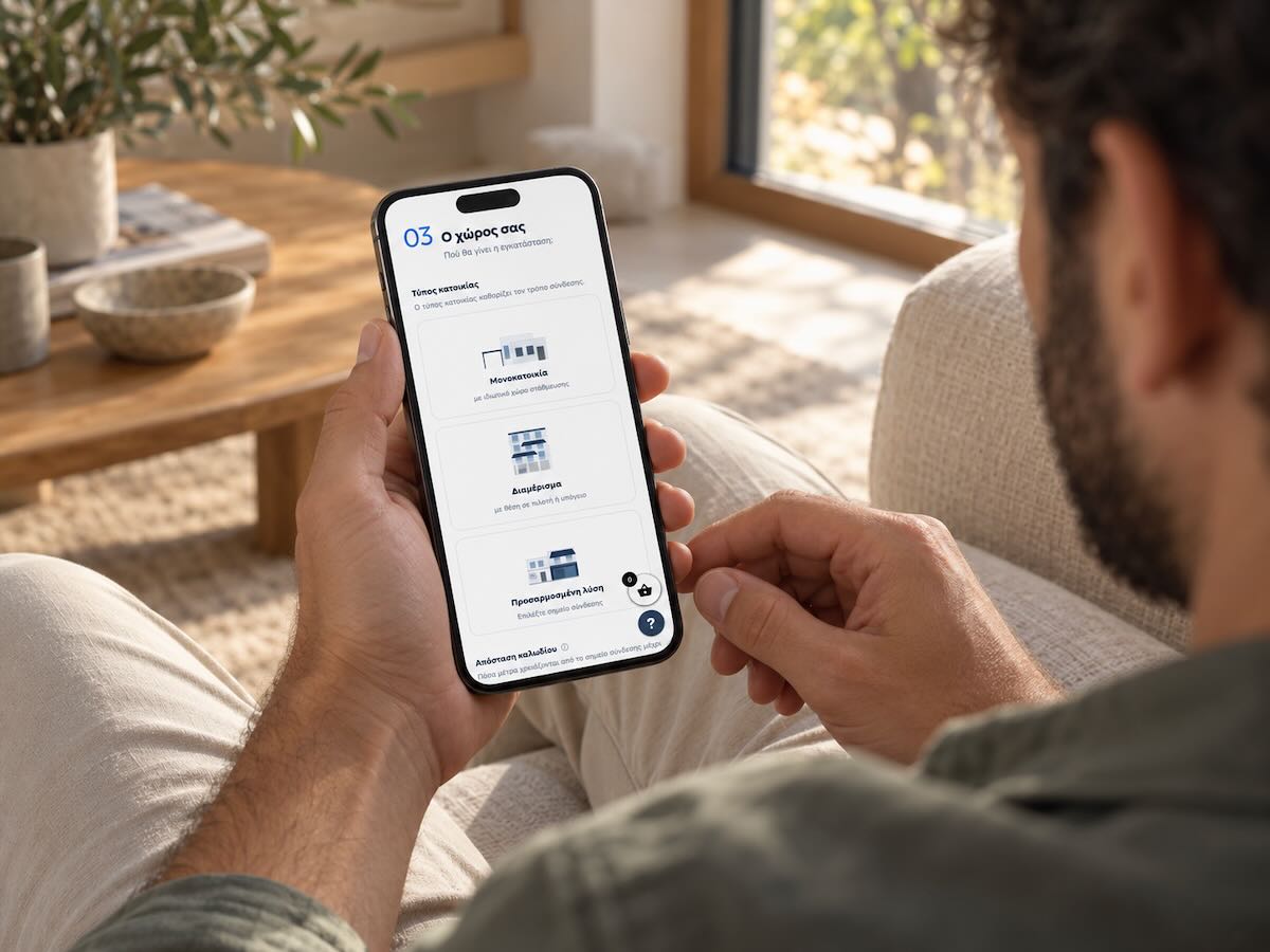 A customer uses Charge.Guide on their phone to choose the installation spot.